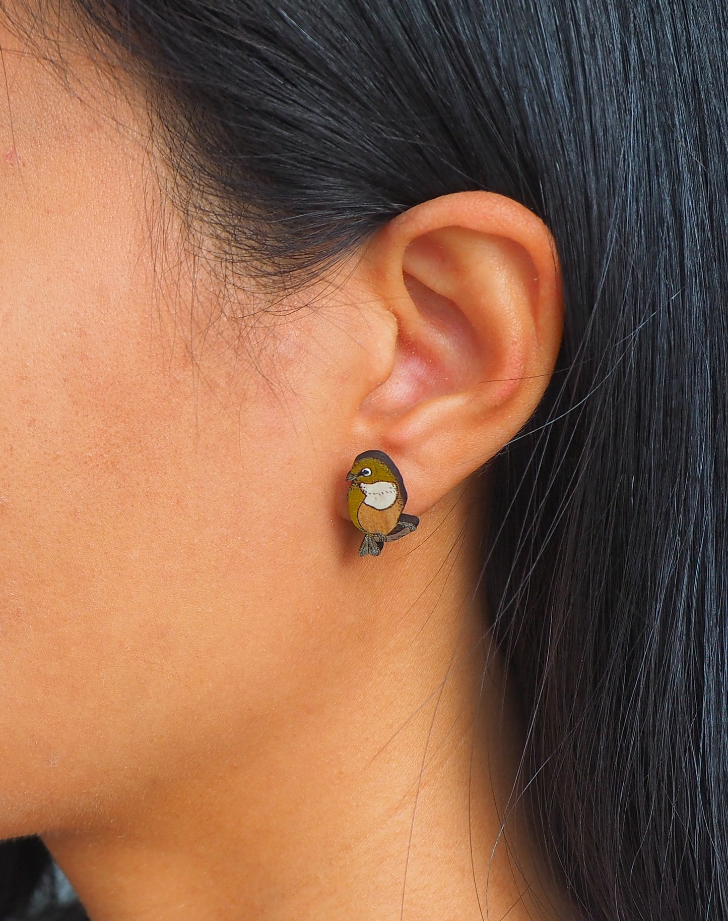 Waxeye (Tauhou) Wooden Rimu Stud Earrings