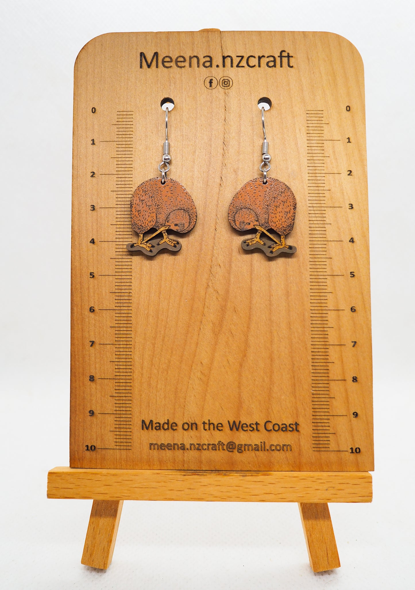 Kiwi Wooden Rimu Earrings #2