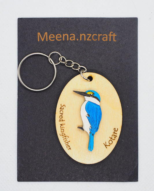 Kingfisher (Kotare) Wooden Rimu Keychain