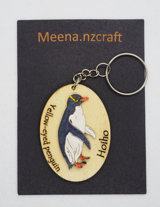 Yellow eyed penguin (Hoiho) Wooden Rimu Keychain