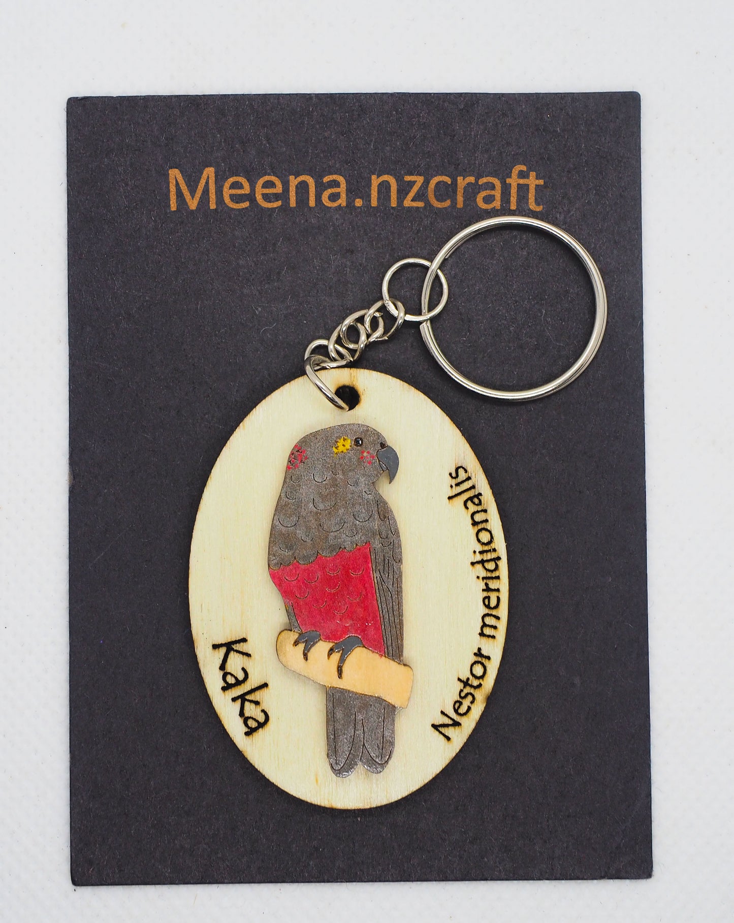 Kaka (Nestor meridionalis) Wooden Rimu Keychain