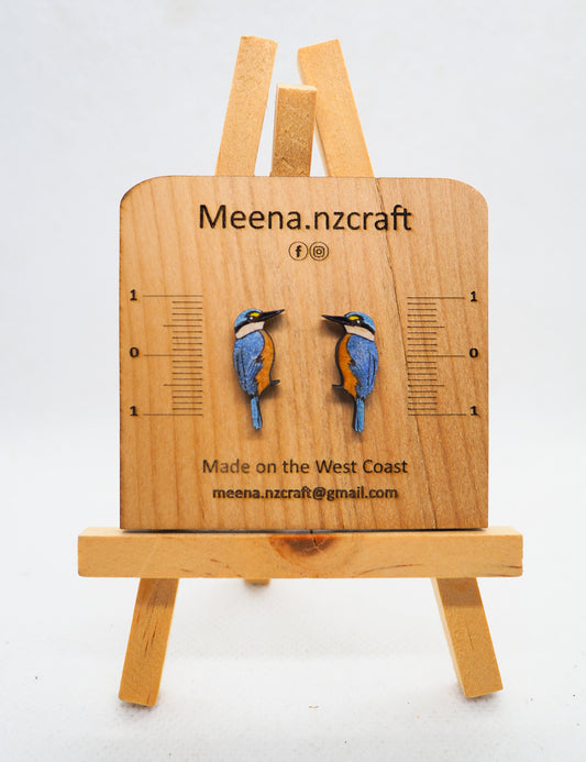 Kingfisher (Kotare) Wooden Rimu Stud Earrings
