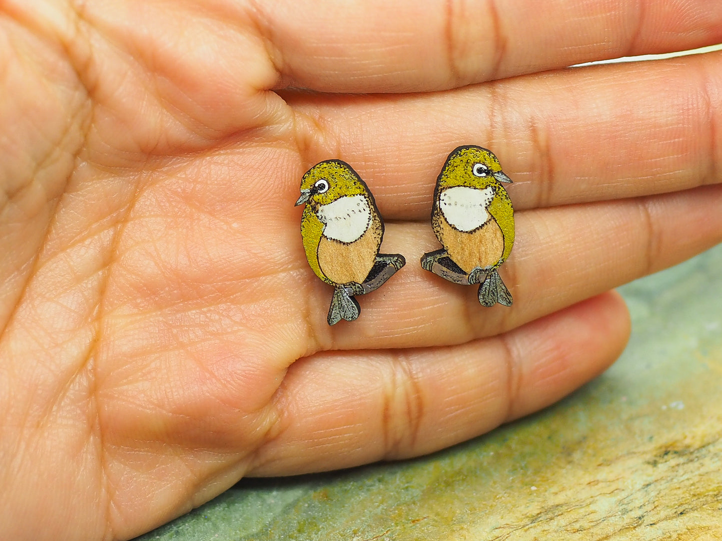 Waxeye (Tauhou) Wooden Rimu Stud Earrings