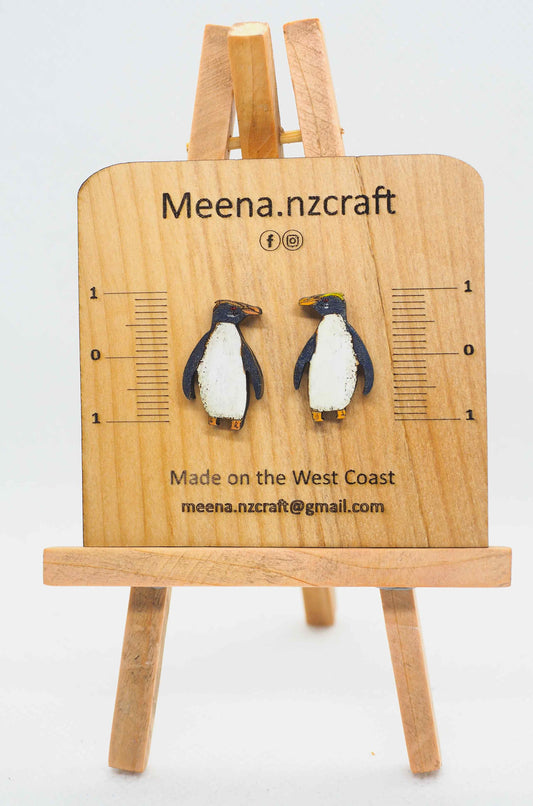 Fiordland penguin (Tawaki) Wooden Rimu Stud Earrings