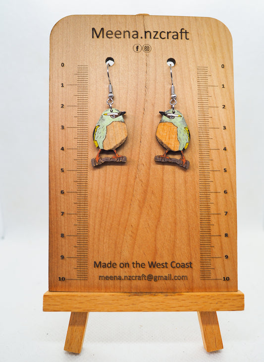 Rock wren (Pīwauwau) Wooden Rimu Earrings