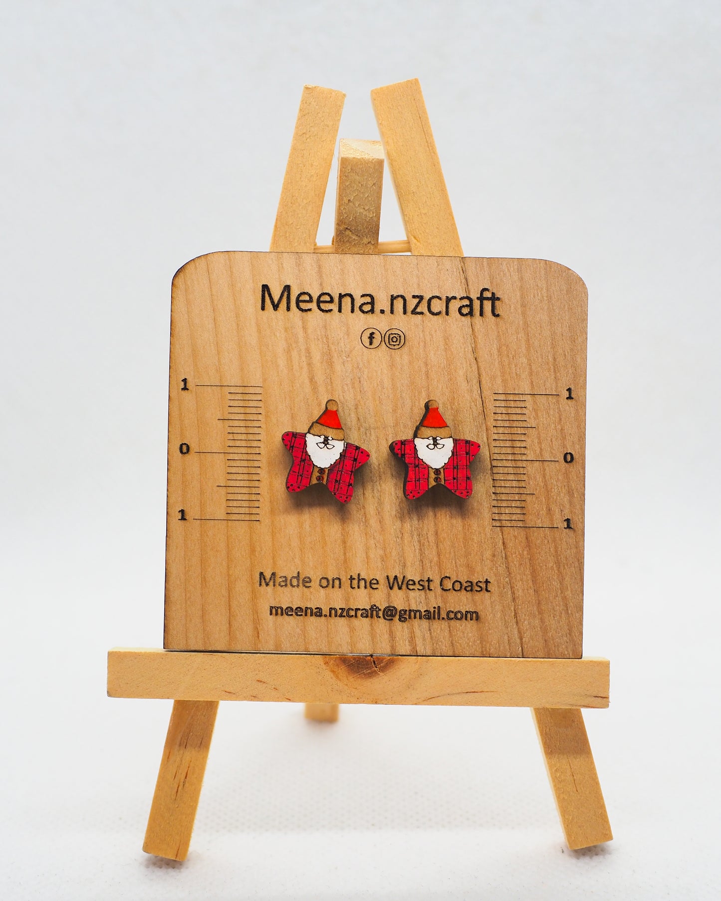 Santa claus Wooden Rimu Stud Earrings