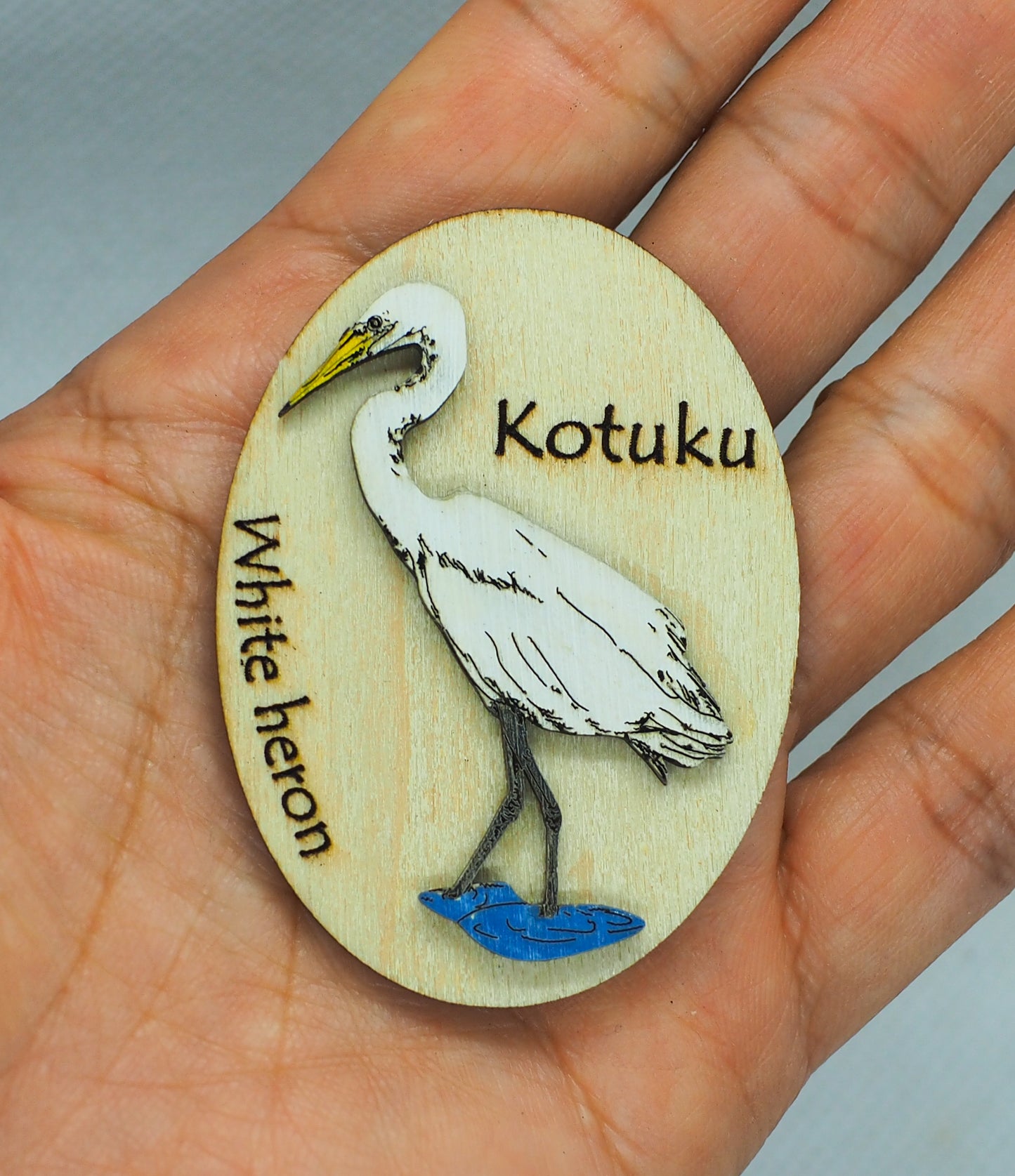 White heron (Kōtuku) Wooden Rimu Magnet